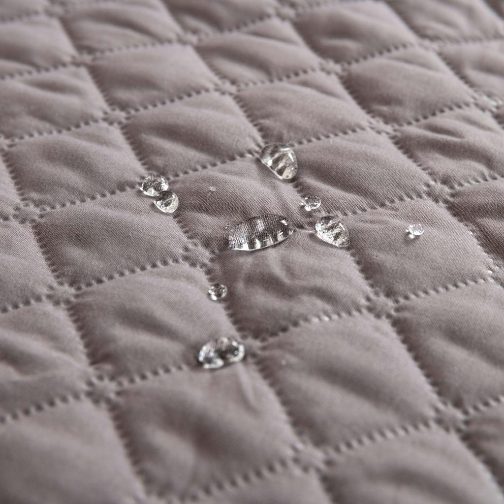 Calming Fluffy Pet Mat — Sofa Cover & Dog Bed