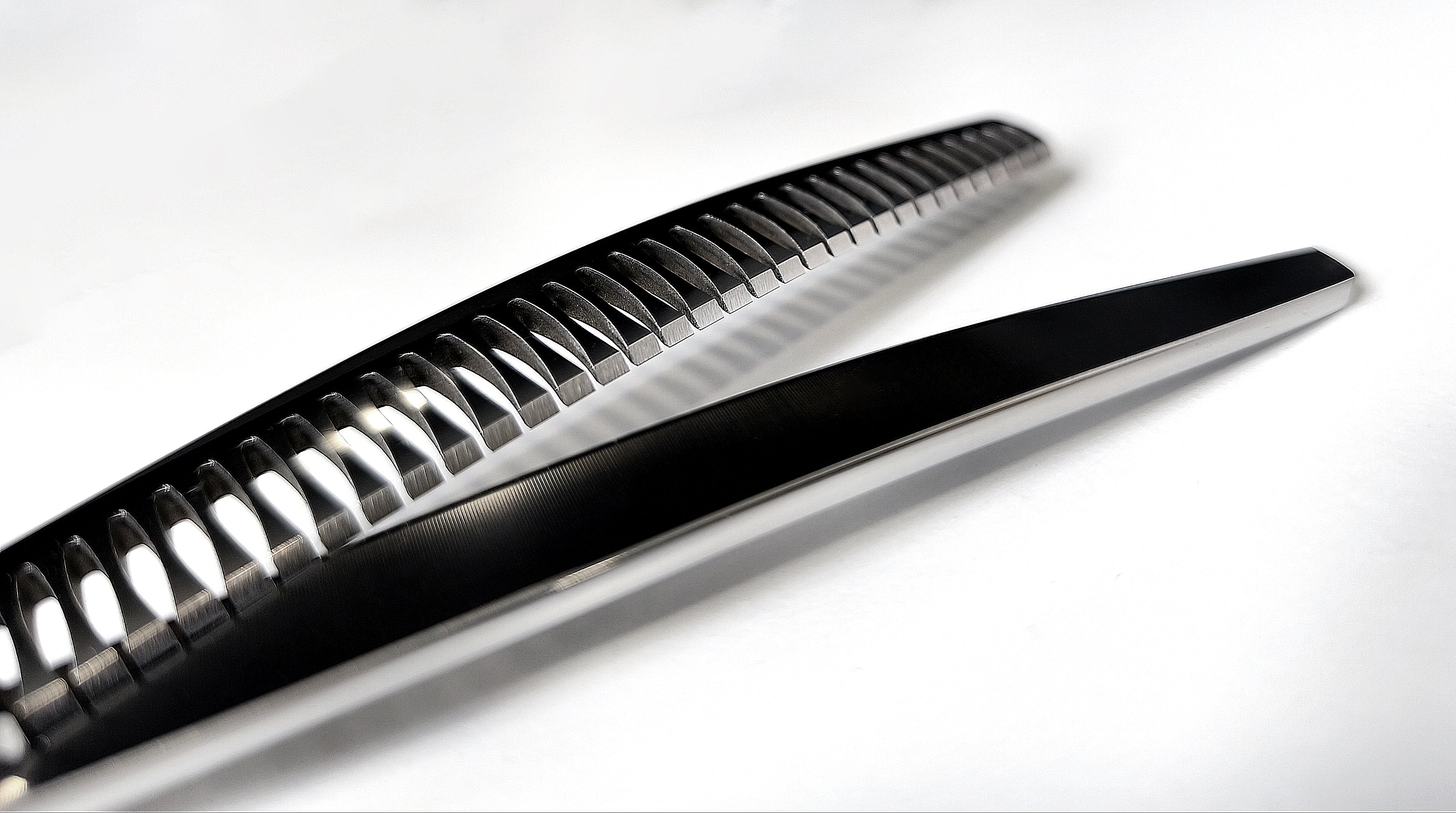 Curved Blending Shear for Dogs & Cats