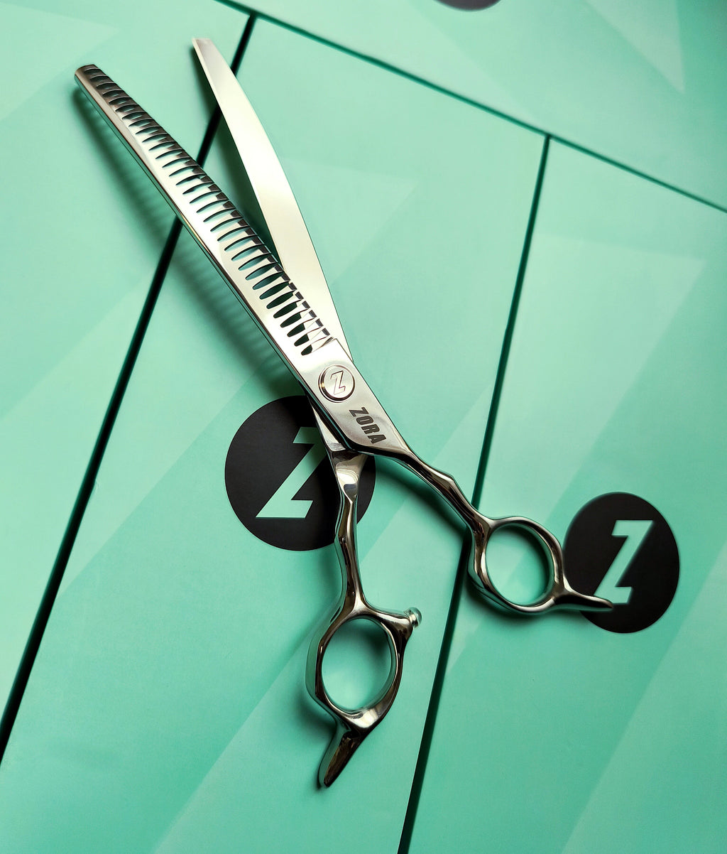 Curved Blending Shear for Dogs & Cats