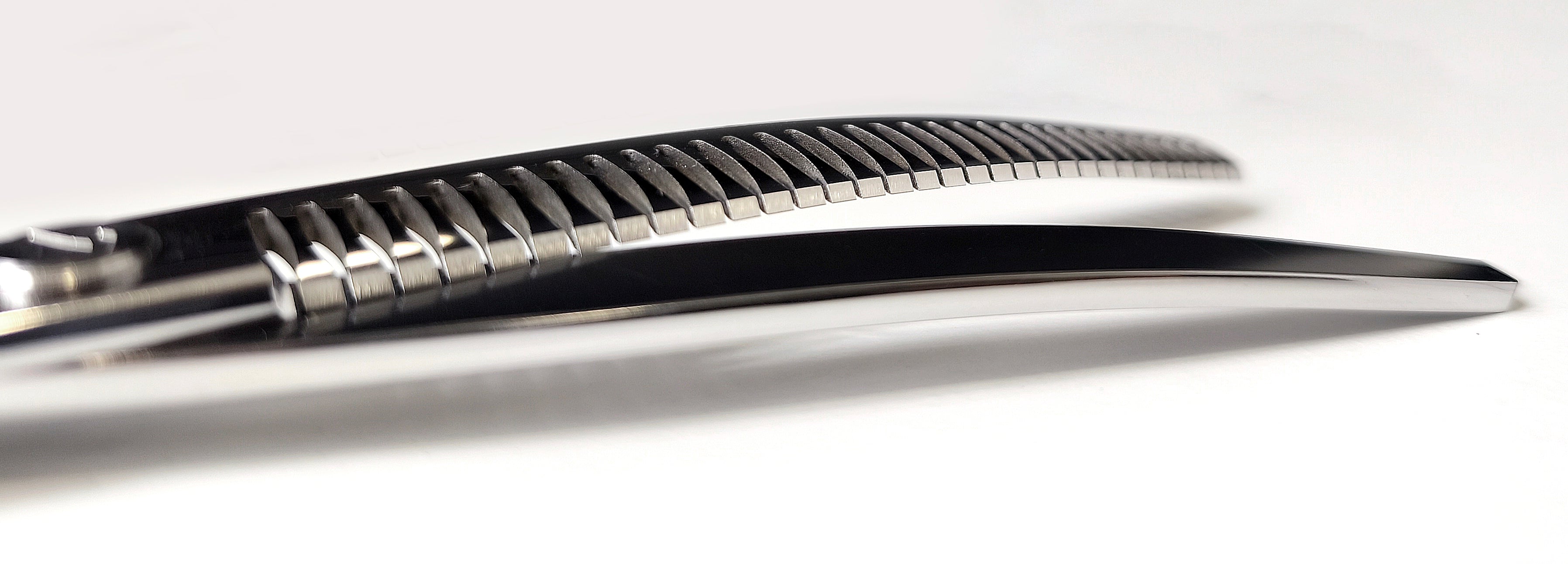 Curved Blending Shear for Dogs & Cats