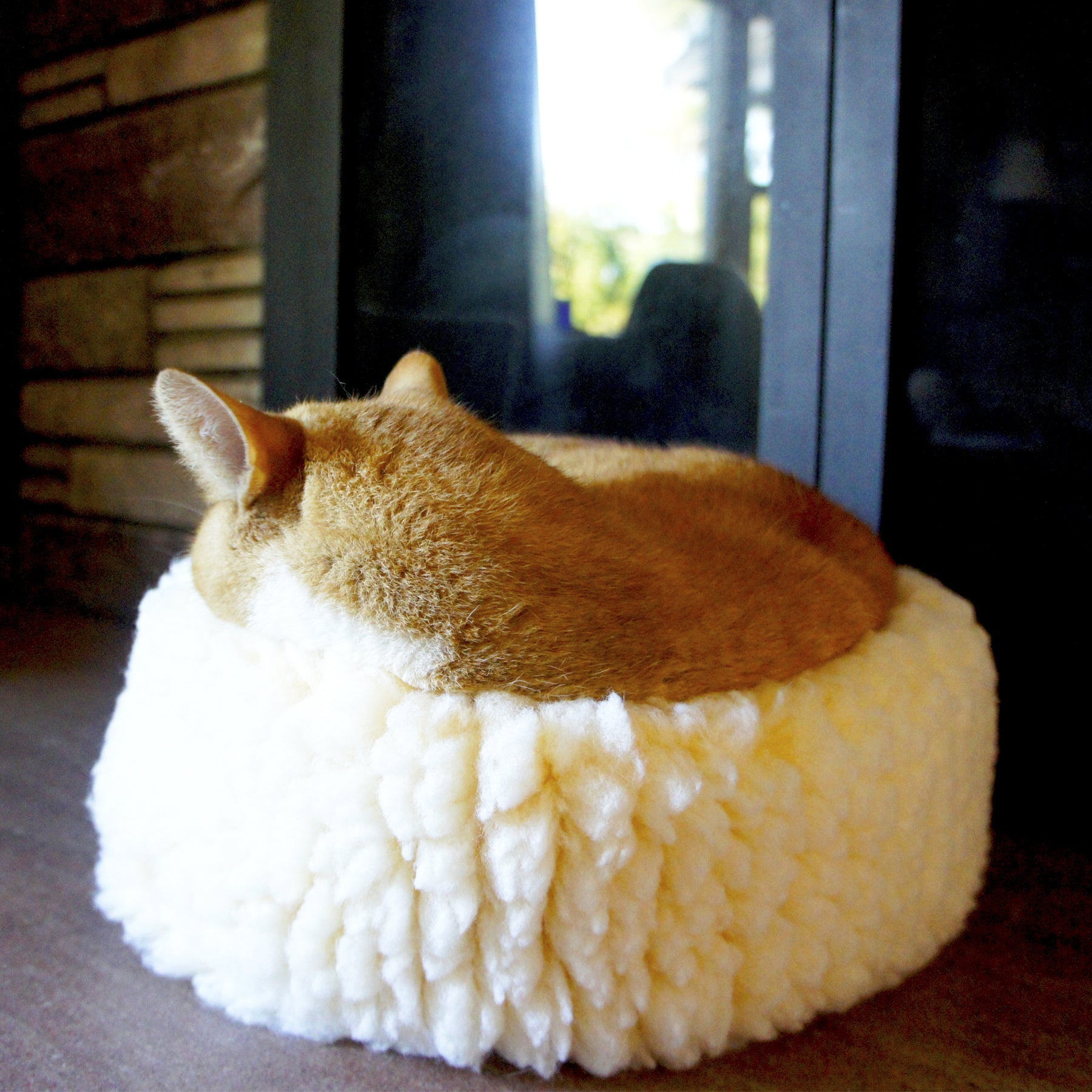 Snuggler Fleece Pet Bed for Dogs & Cats